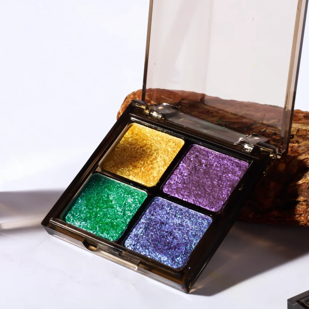 4-color-eyeshadow-palettes-1080-2